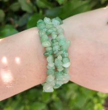 Load image into Gallery viewer, Green Aventurine Chips Bracelet - Stretchy