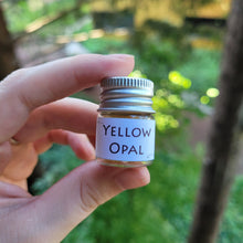 Load image into Gallery viewer, Yellow Opal Chips - 6 grams
